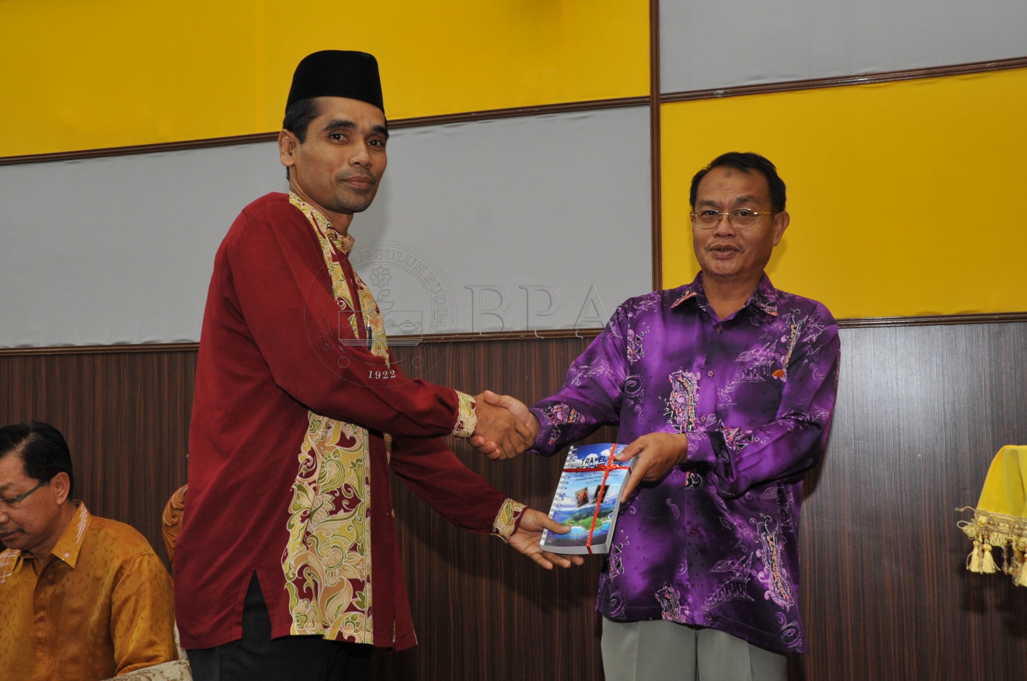 BPA 12 96 buku PRO 4398